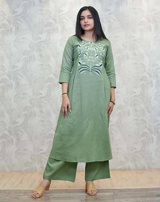 Green Women  Cotton Embroideredry Kurta With Pant 1