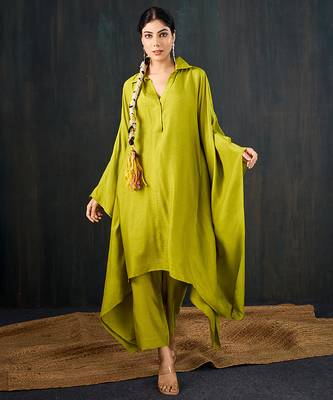 Green plain dola silk kaftan 5