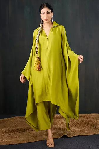 Green plain dola silk kaftan