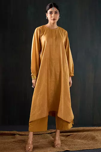 Mustard plain chanderi kurta set