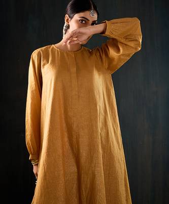 Mustard plain chanderi kurta set 3