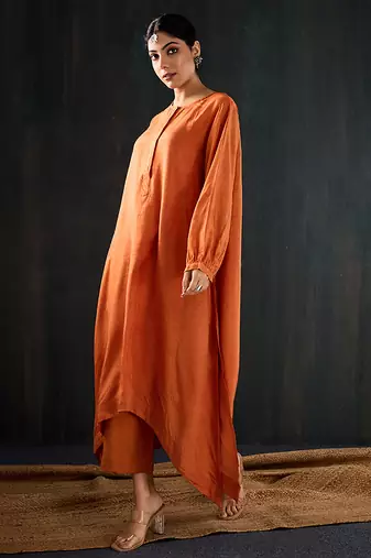 Orange plain dola silk kurta set