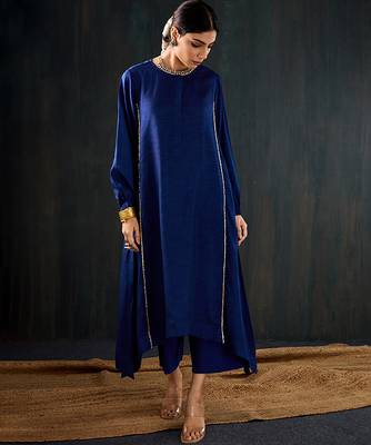 Navy blue plain dola silk kurta set 4
