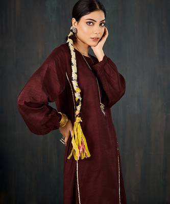 Brown plain dola silk kurta set 2