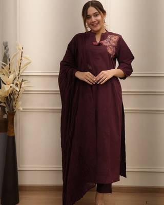 Maroon Women  Cotton Embroideredry Kurta With Pant And Dupatta 1