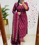 Maroon Women Pure Cotton Printed Kurta With Pant And Dupatta
