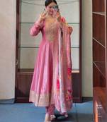 Pink Women Silk Embroideredry Kurta With Pant And Dupatta