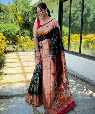Black woven paithani silk saree with blouse piece 1