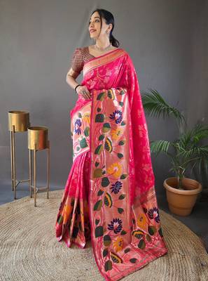 Pink woven paithani silk saree with blouse piece 1