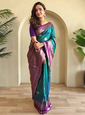 Turquoise woven silk saree with blouse piece 3