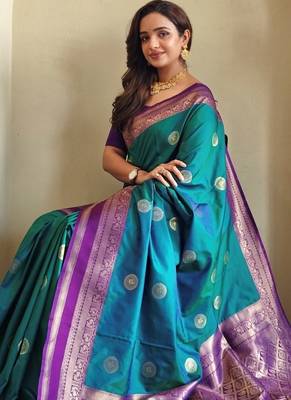 Turquoise woven silk saree with blouse piece 4