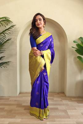 Blue woven silk saree with blouse piece 3