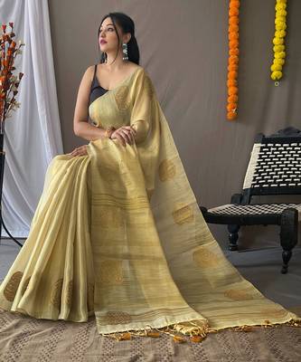 Beige woven tissue saree with blouse piece 2