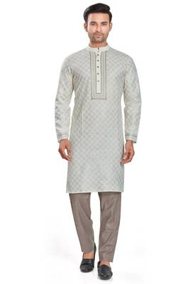 Off white hand block printed kurta viscos kurta payjama etnic wear / festive wear 1