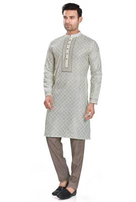 Off white hand block printed kurta viscos kurta payjama etnic wear / festive wear 3