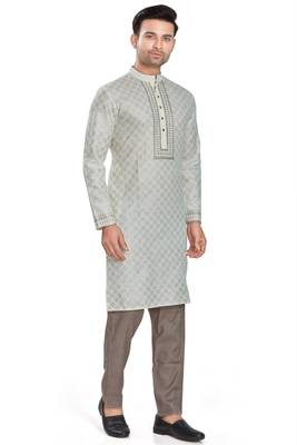Off white hand block printed kurta viscos kurta payjama etnic wear / festive wear 4