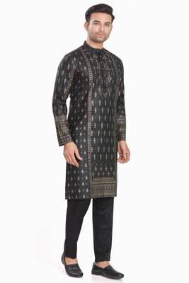 Black hand block golden foil printed kurta viscos kurta payjama wear / festive wear 4