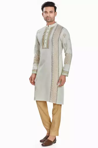Off white hand block printed kutrta with embroidery viscos kurta payjama etnic wear / festive wear