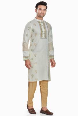 Off white hand block printed kutrta with embroidery viscos kurta payjama etnic wear / festive wear 4