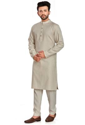 Off white jaquard fabric kurta payjama ethnic wear / festive wear 3