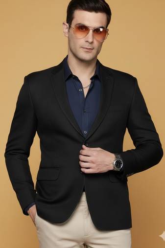Men's black single-breasted slim fit self-design blazer