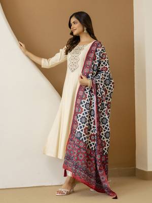 Art Silk Hand Work Embroidery Anarkali Kurta Pant with Printed Dupatta Set 3