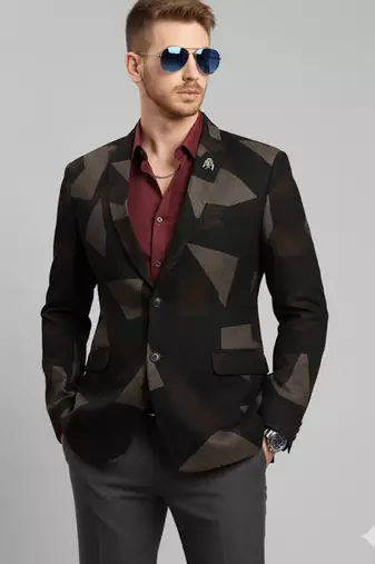 Men's black knitted single-breasted slim-fit blazer with brown geometric print