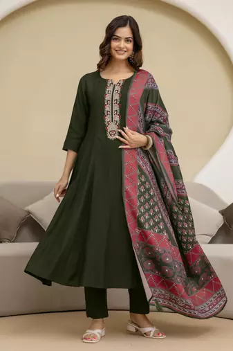 Trendmalls Art Silk Hand Work Embroidery Anarkali Kurta Pant with Printed Dupatta Set