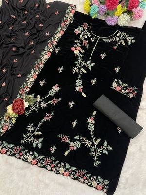 Black pure velvet suit with heavy embroidery sequin  2