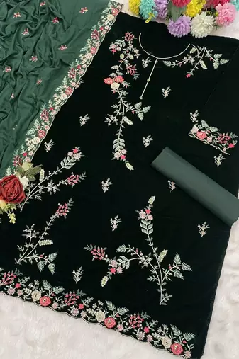 Green pure velvet suit with heavy embroidery sequin 