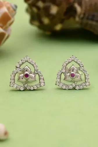Silver color 925 silver stud earrings