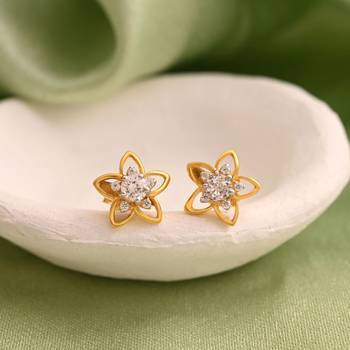 White color 925 gold plated silver stud earrings 2