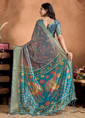 rama green printed art silk designer pallu saree 3
