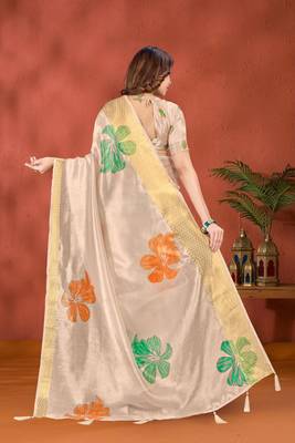 cream printed art silk designer pallu saree 4