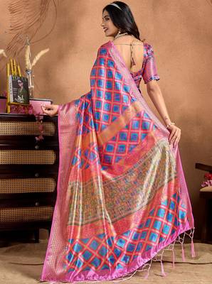 pink printed art silk designer pallu saree 3