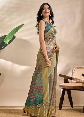 green printed art silk designer pallu saree 2