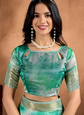 green printed art silk designer pallu saree 5
