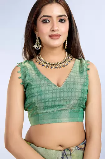 parrot green printed art silk designer pallu saree