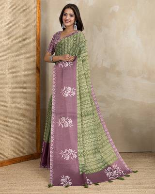 parrot green printed art silk designer pallu saree 2