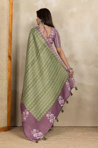 parrot green printed art silk designer pallu saree