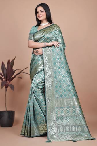 green woven  designer pallu banarasi art silk saree