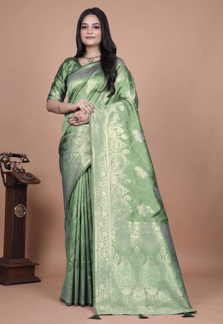 parrot green woven  designer pallu banarasi art silk saree