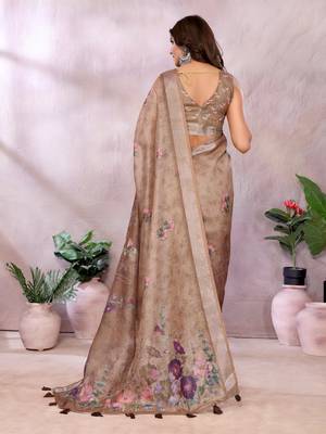 chiku printed  designer pallu linen saree 3