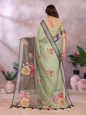 light green printed  designer pallu linen saree 3