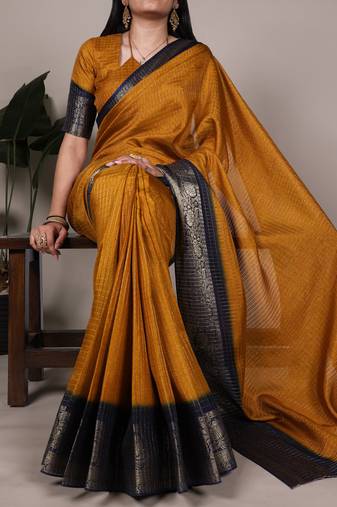 Elegant Dola Checks Saree Embellished with Rich Zari Weaving