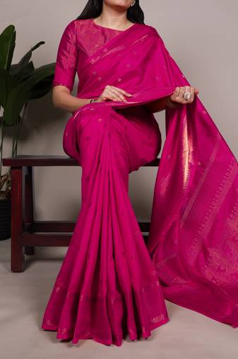 Timeless Elegance Roop Silk Blend Saree with Stunning Zari Weaving