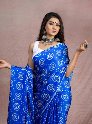 Blue floral prints  heavy japan satin saree with unstitched blouse 3