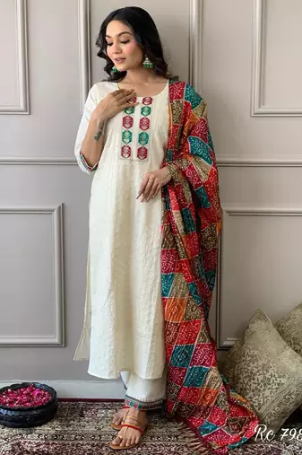 White Cotton Schiffli Chikankari Kurta set
