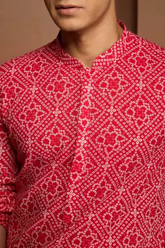Men red cotton cambric bandhani kurta - summer casual traditional wear