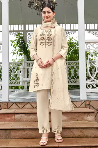 Women Heavy Rayon Straight Kurta With Pant And Dupatta Suit Set 